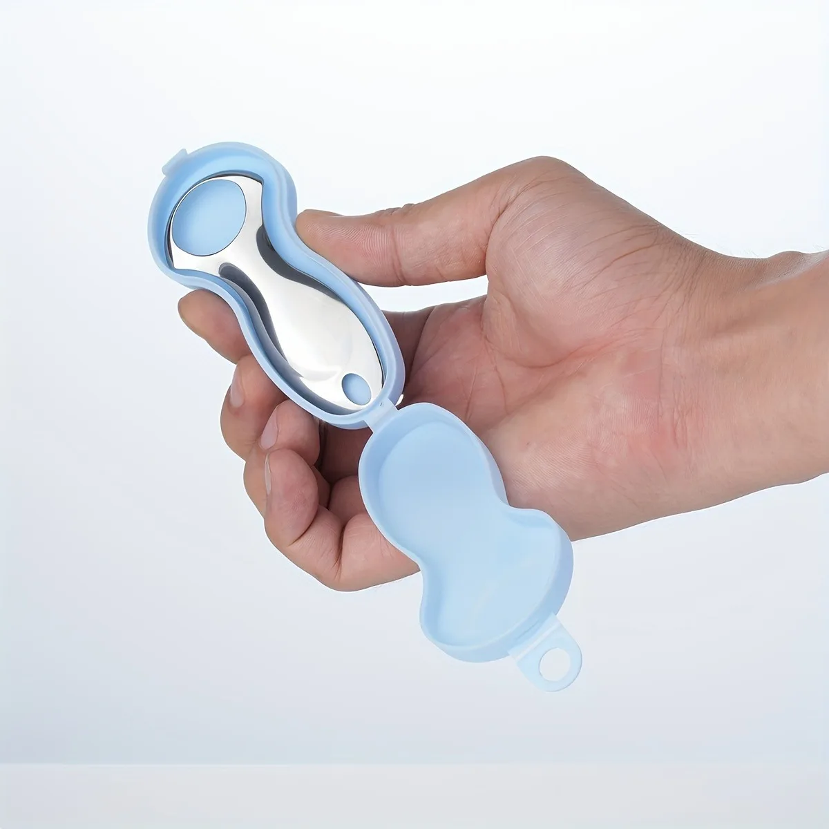 Stainless Steel Tongue Scraper with Hygienic Storage Case - Portable Oral Care Tool, Washable, Reusable, Suitable for Adult Men and Women, Universal Oral Cleaning Care