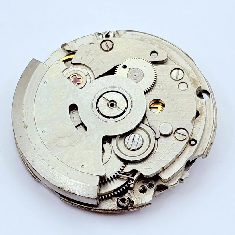 1pcs Watch Accessory 7009 Old Movement, Washed with Oil, 70% New for Normal Use, 7009 Original Movement