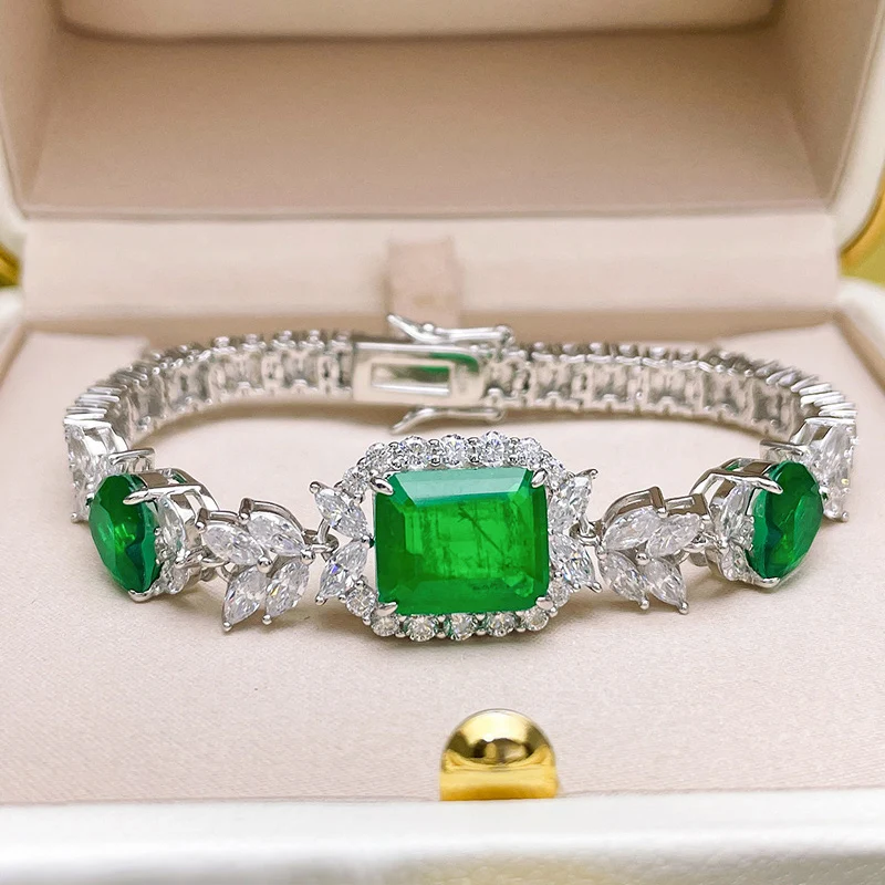 

New S925 Silver Bracelet Emerald 10*12 Bracelet Fashion and Generous ins Jewelry Lady