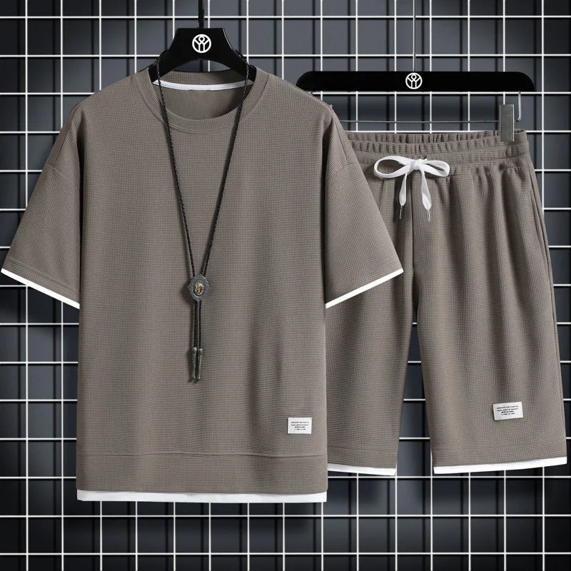 

Men's Waffle Knit 2 Piece Outfits Summer Round Neck Short Sleeve T-Shirt & Shorts Set Comfortable Casual Loungewear