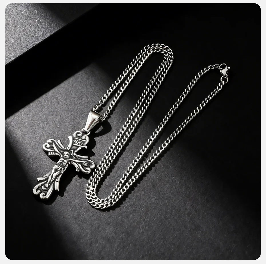 Vnox Jesus-Kreuz-Anhänger-Halsketten für Männer und Jungen, Retro-Grau-Kruzifix aus Edelstahl mit Gliederkette, christliches Schmuckgeschenk – Detail 4