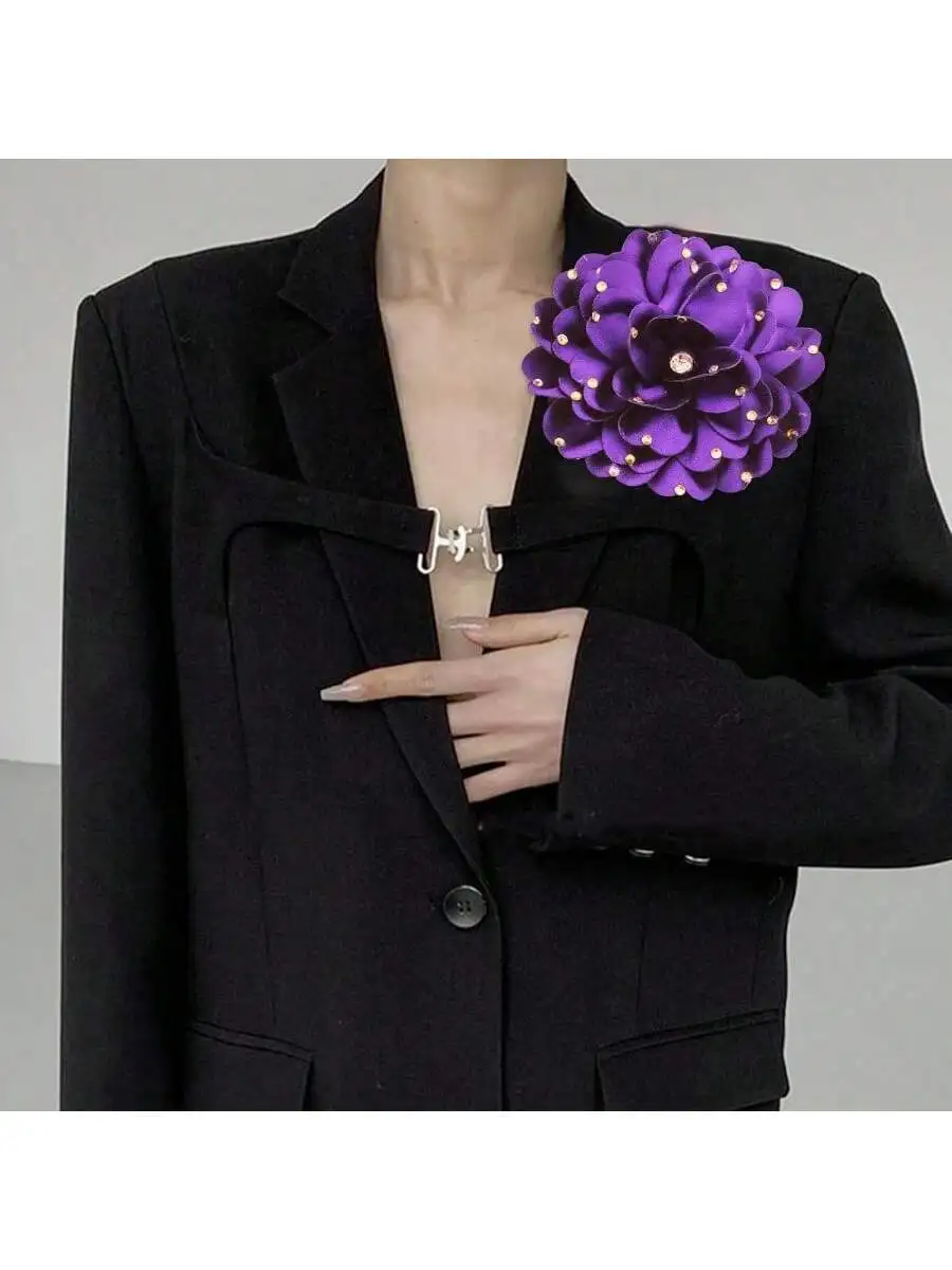 

Large Purple Camellia Flower Brooch Satin Fabric Pearl Lapel Pin For Women Wedding Prom Suit Accessory