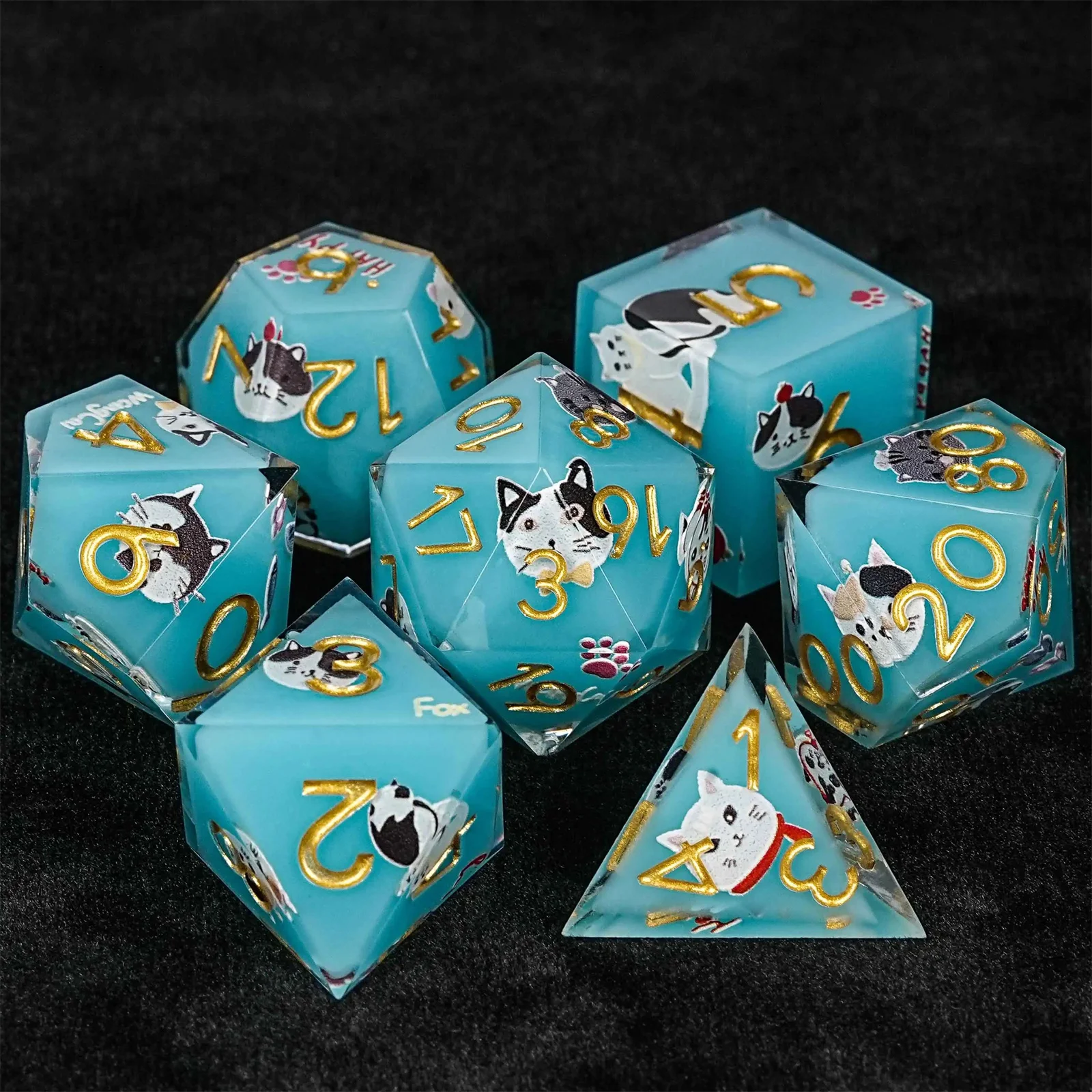 1-7 szt. DND Cyjanowo-Niebieskie Kostki do Gry z Litej Żywicy Czarno-Białe Kotki Wielościenne Kostki Wielościenne do D&D COC RPG Gra Stołowa