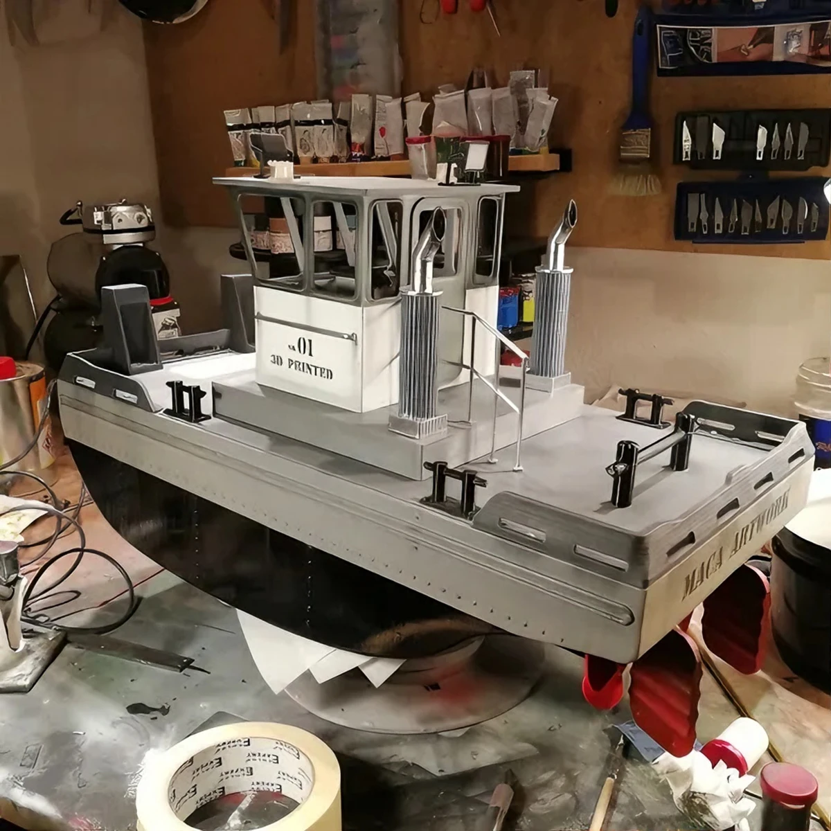 RC Ships 50cm Features A Dual-motor Flat-top Design Remote Control Boat 3D-printed Detail Parts RC Schiffe Model Kit Ship Toy