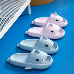 Cute Shark pantofole Platform donna uomo Indoor bagno Cloud Slides coppie Summer Soft Eva Female Male Beach infradito