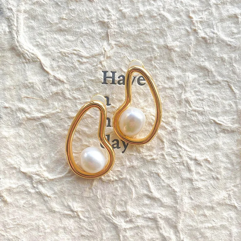 

2025 New Fashion Irregular Natural Baroque Pearl Wave Luxury Women Earrings Wedding Birthday Party Travel Jewelry Gift
