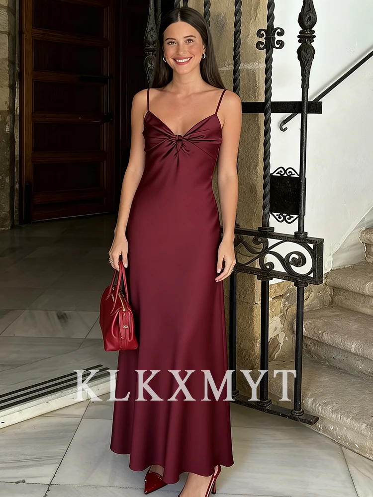 ชุดเดรสยาวผ้าซาตินแบบผูกคอ แนวเซ็กซี่ แฟชั่นคอวี แขนกุด เปิดหลัง สำหรับผู้หญิง ปี 2025 เหมาะสำหรับฤดูร้อนและฤดูใบไม้ร่วง  ชุดเดรสยาวสำหรับงานปาร์ตี้ สวยสง่า
