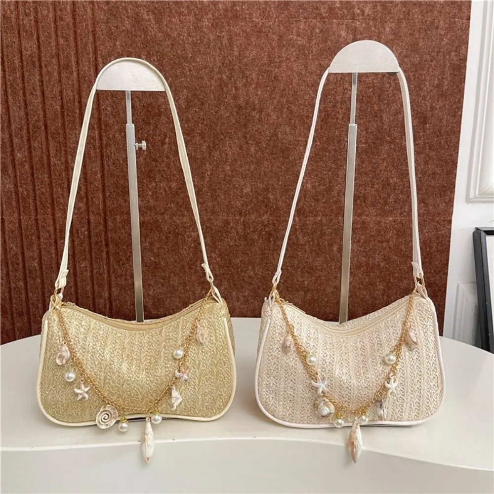 Casual Straw Woven Shoulder Bag Shell Pearl Lightweight Crossbody Bag Large Capacity Chain Underarm Bag for Women