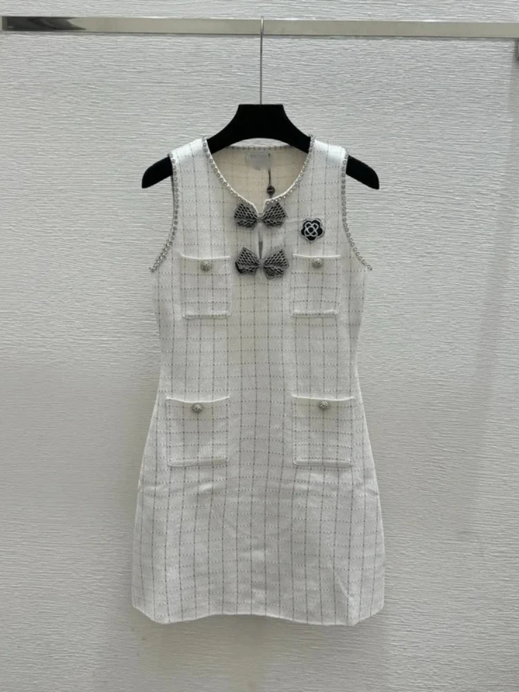 Luxury Brand Samre2026 New Contrasting Checkered Striped Nail Bead Round Neck Vest Dress