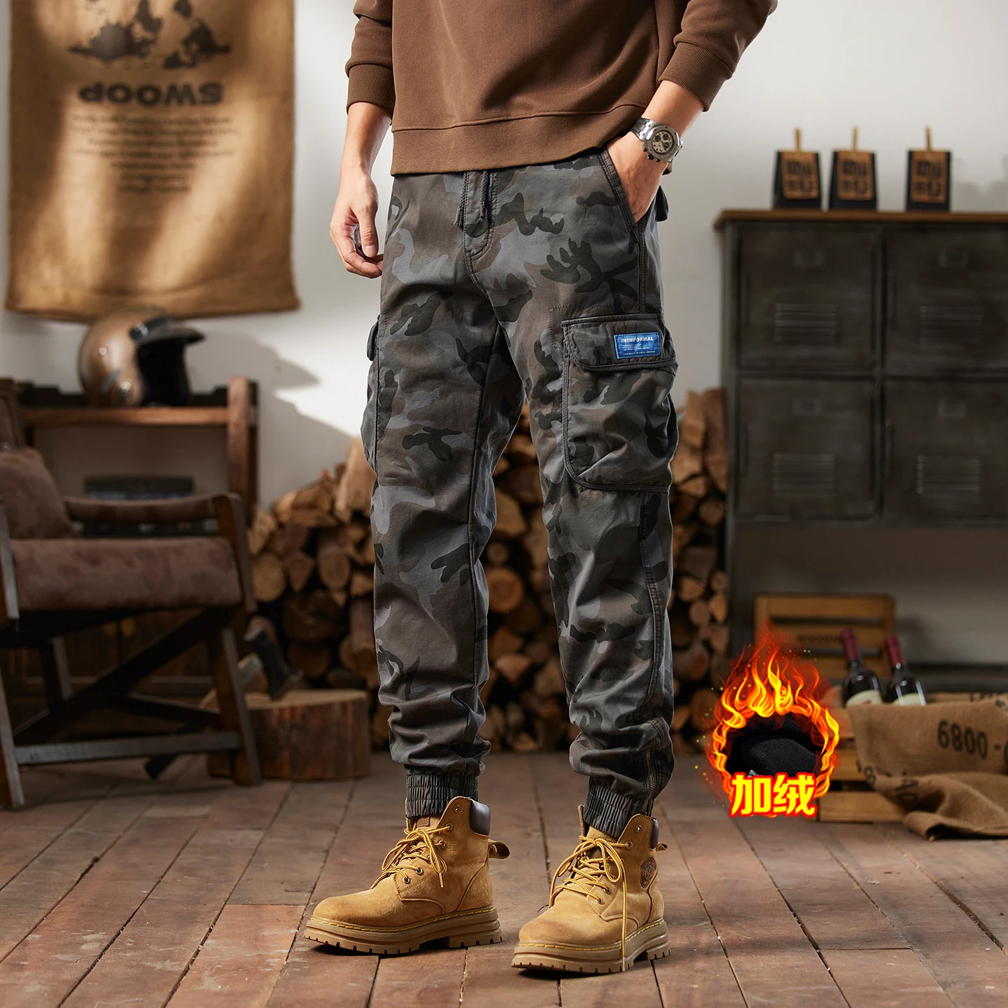 

2025 зимние новые стильные мужские длинные брюки, модные повседневные мягкие камуфляжные пуловеры в японском стиле с несколькими карманами, рабочие брюки