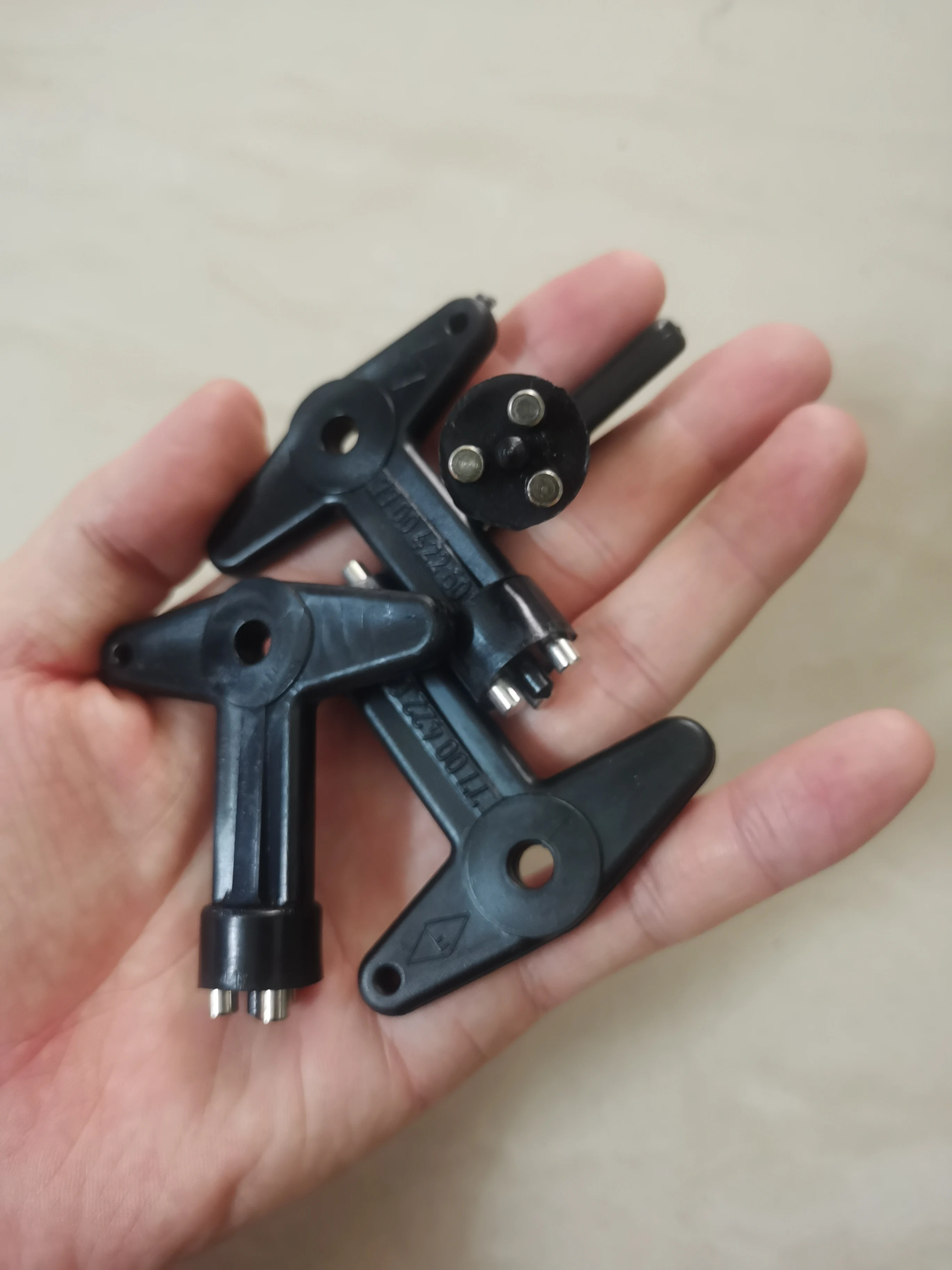 20Pcs Black Auto Plastic Fastener Clips for Car Bumper Trunk Door Panel Trim Connector Rivet