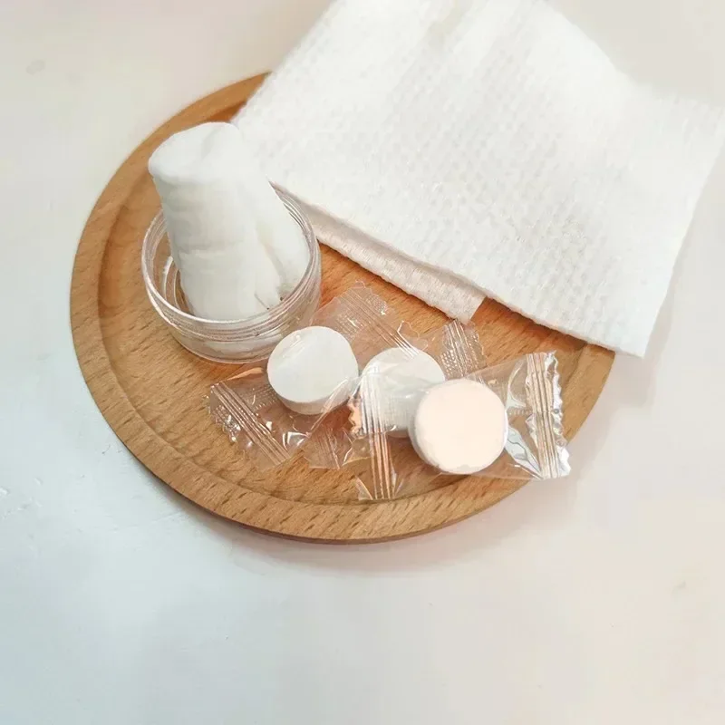 Toalla comprimida portátil desechable para limpieza Facial, toallas suaves, Mini algodón, suministros prácticos para viajes al aire libre y Hotel, 10-100 Uds.