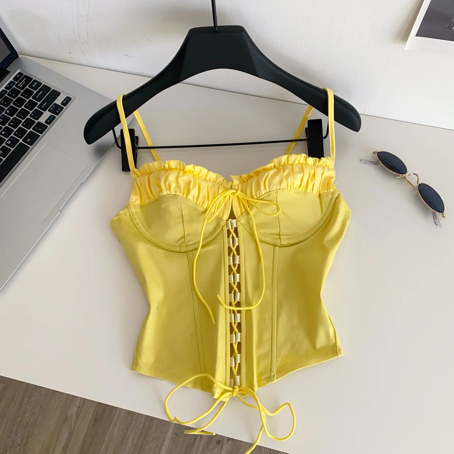 

Винтажный шикарный ажурный топ на бретелях, базовый сексуальный корейский модный топ без рукавов на бретелях, женский топ