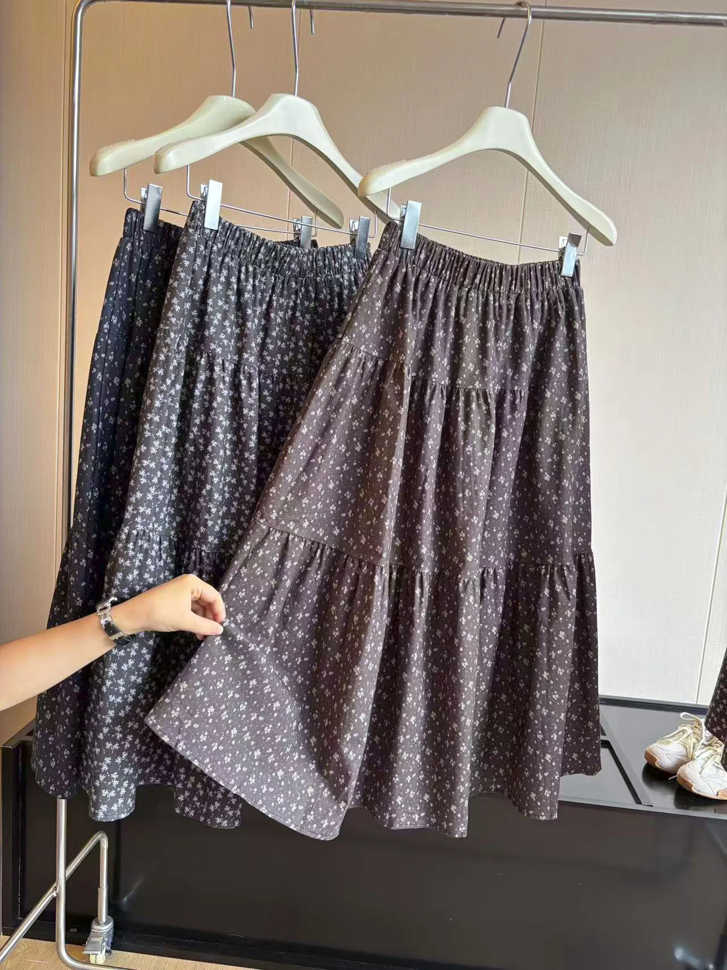 DIYI Autumn 2026 Floral Print Gentle Forest System Half Skirt High Waist A-Line Skirt Korean Design Sensation Women's Skirt