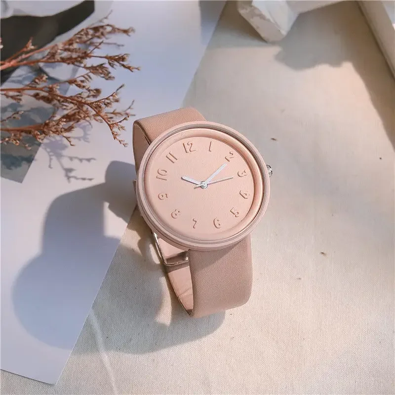 Simple Fashion Makaron Simple   Women Watch Ins High Beauty Student  Man And Women Style Round Leisure Vintage Quartz Wristwatch