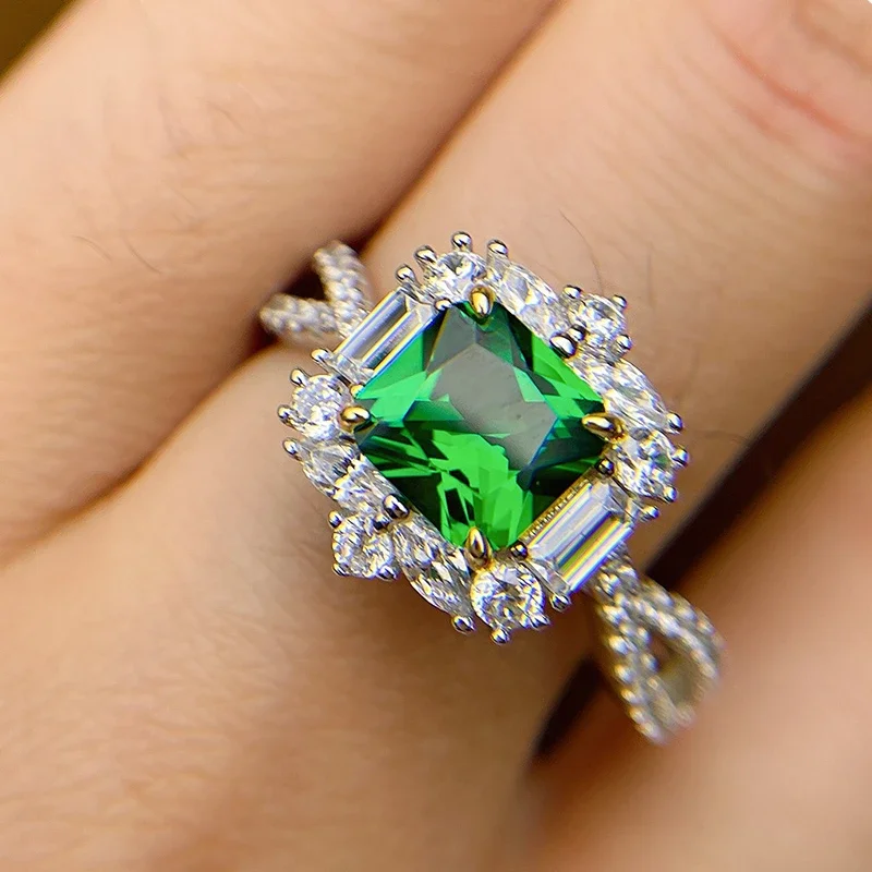 

XIUSHU High Definition Artificial Green Ring Female Small Gem Daily Sterling Silver