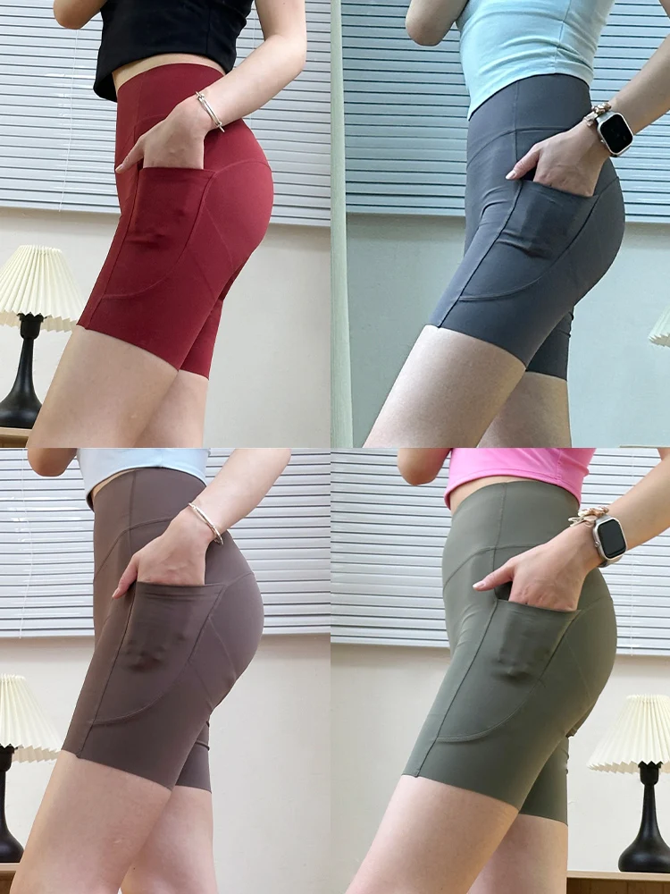 ملابس يوجا عالية الخصر للسيدات ملابس رياضية صيفية مناسبة للتحكم في البطن تصميم كيت جانبي عالي الخصر من النايلون اللدنة