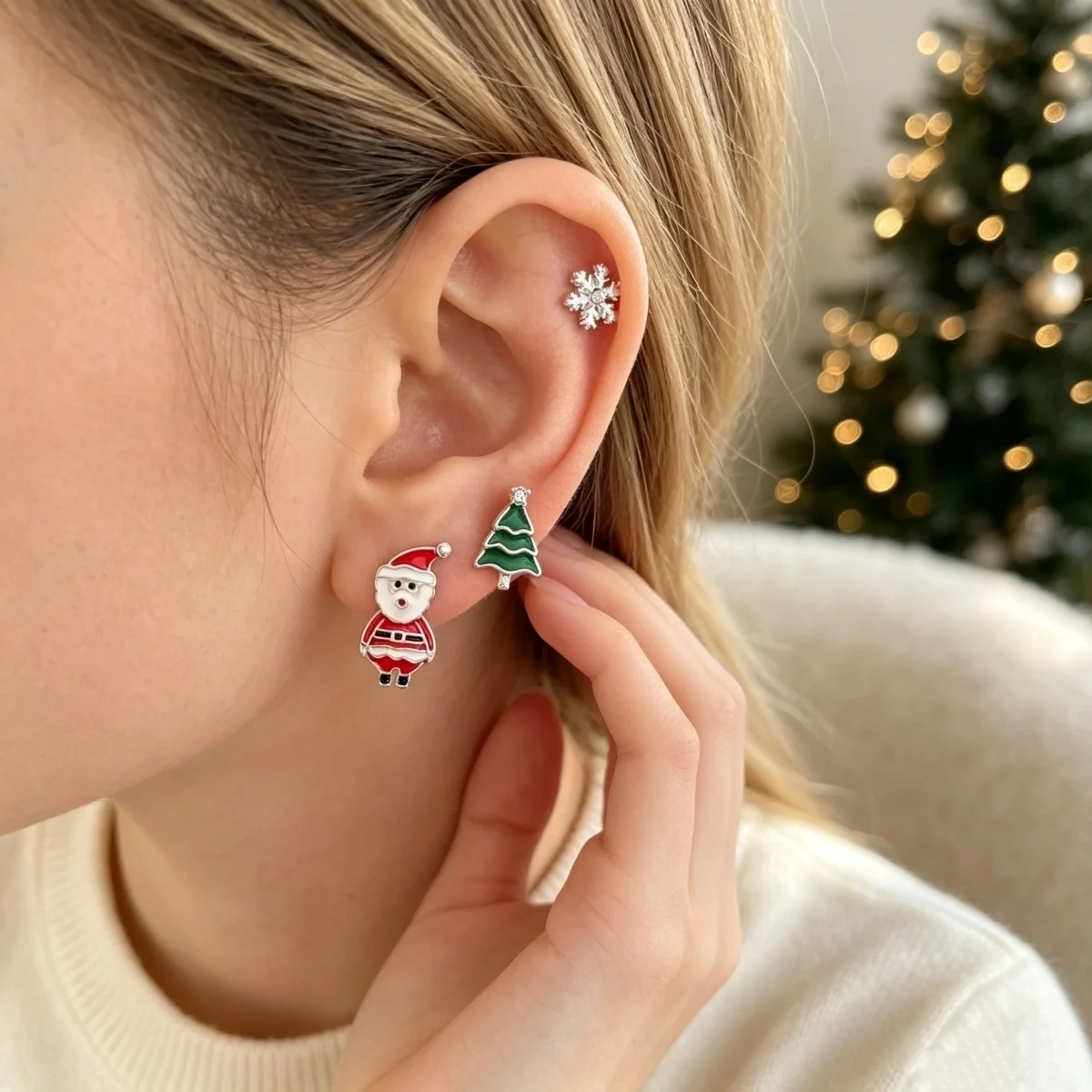 12/20 Paar kleine Ohrstecker mit Weihnachtsmotiven wie Weihnachtsbaum, Hirsch, Schneeflocke, Weihnachtsmann, Schneemann, Lebkuchenmann, Pinguin für Damen, Schmuck. – Detail 9
