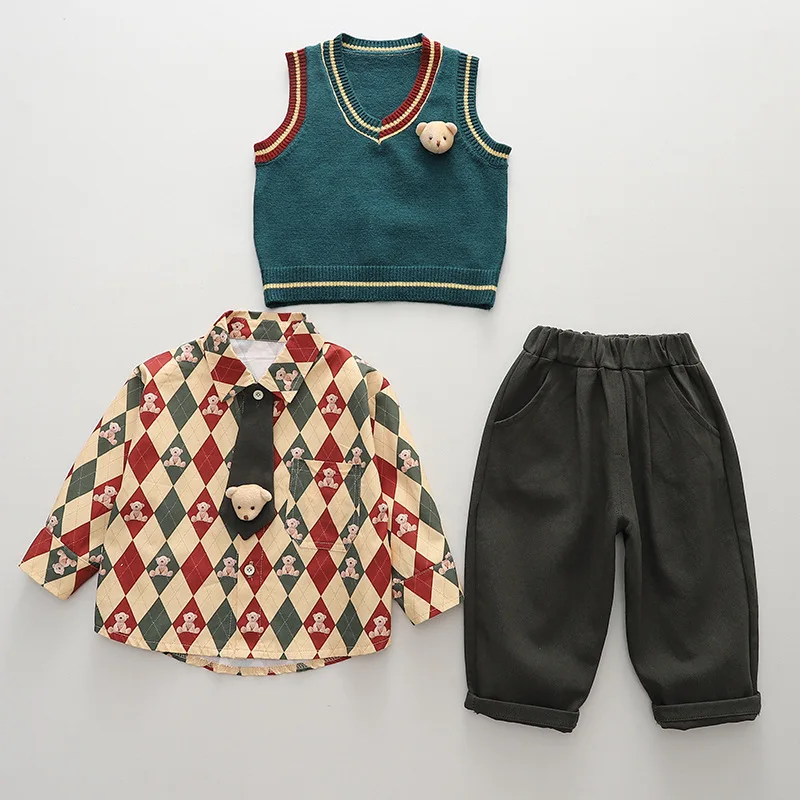 New Arrival Kids Autumn Outfit Set Boys Trendy Knit Vest Plaid Shirt Pants 3 Piece Suit Cute Childrens Fall Clothing Casual  123
