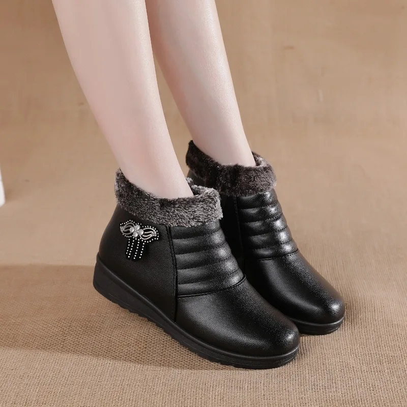 

Winter Platform Boots for Women Warm Non-slip Leather Boots Flat Snow Cotton Shoes New Comfortable Plush Mother Shoe Botas Mujer