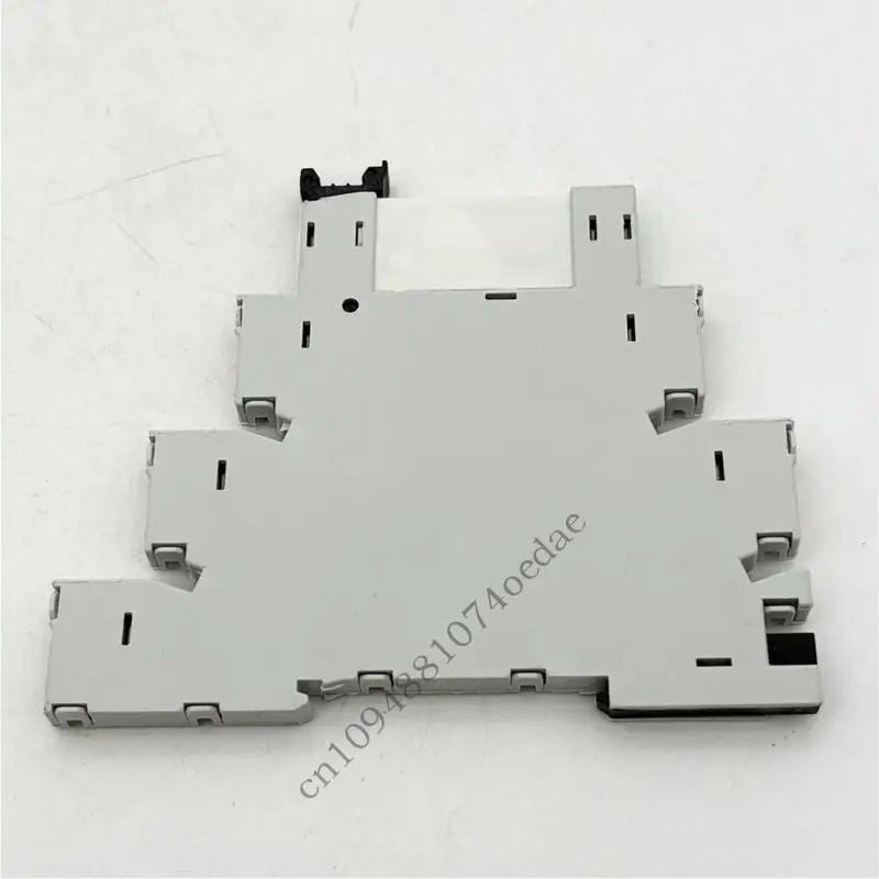 DC24V Automotive Relays With Base 700-HLT1Z24 Base 700-TBR24 Relays Module Easy To Install