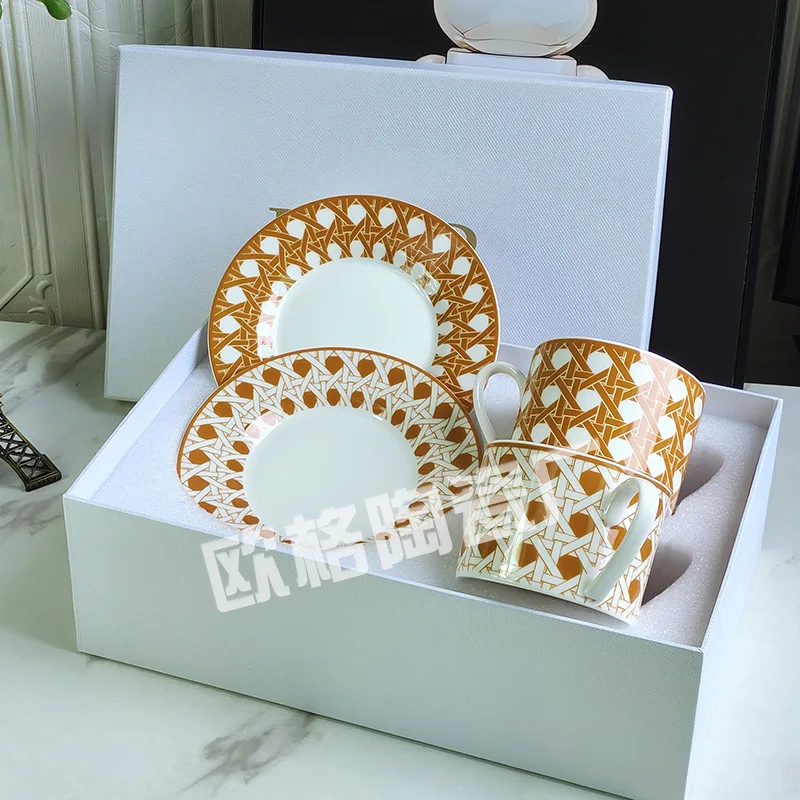 tasses-a-cafe-et-assiettes-en-ceramique-de-style-europeen-de-luxe-avec-motif-de-grille-simple-pour-ensemble-de-salle-a-manger-a-la-maison-tasses-a-the-de-l'apres-midi