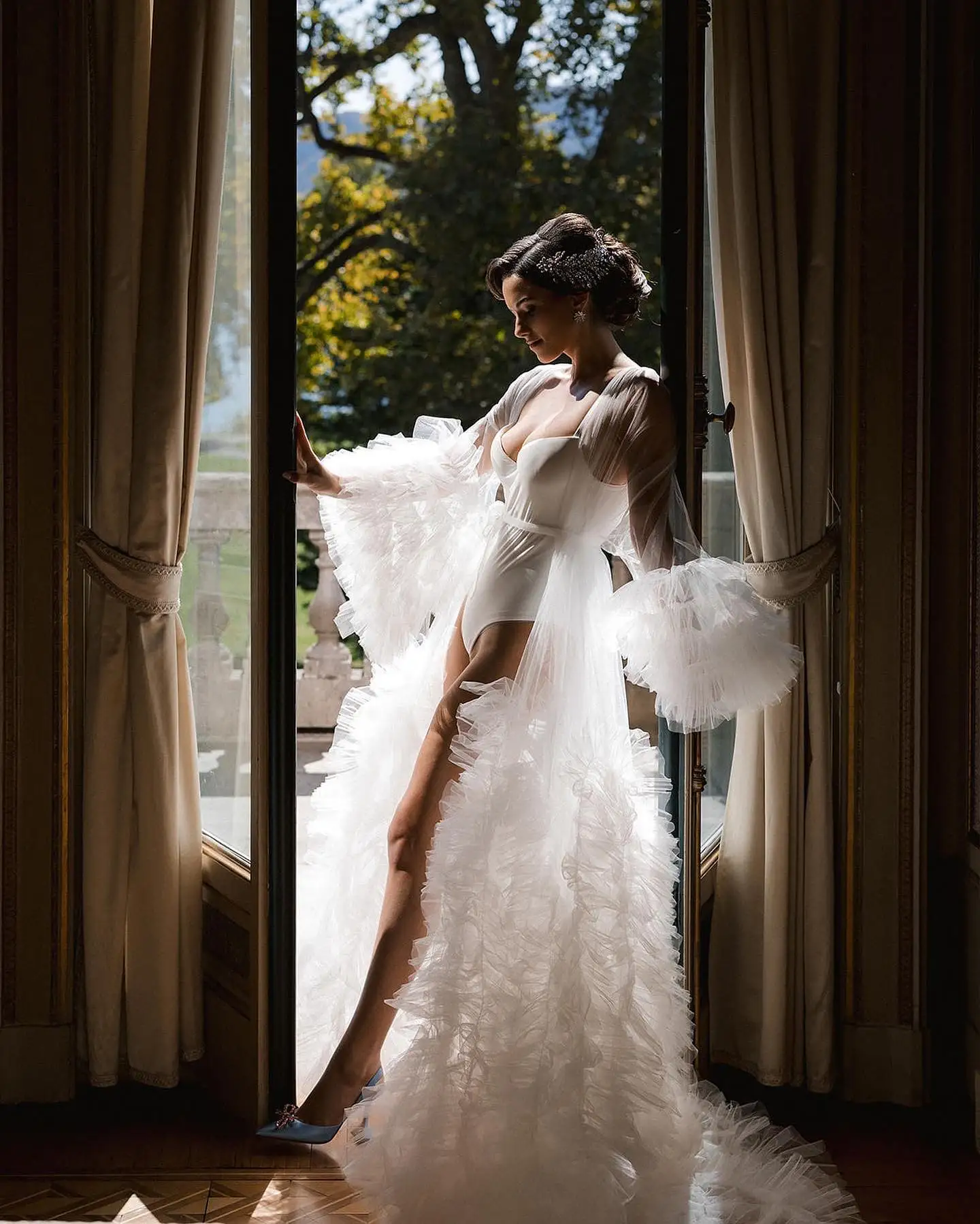 White Women Wedding Pregnant Prom Dress Photo Shoot Tiered Tulle Full Sleeves Bridal Morning Robe Tulle Customized Party Gown