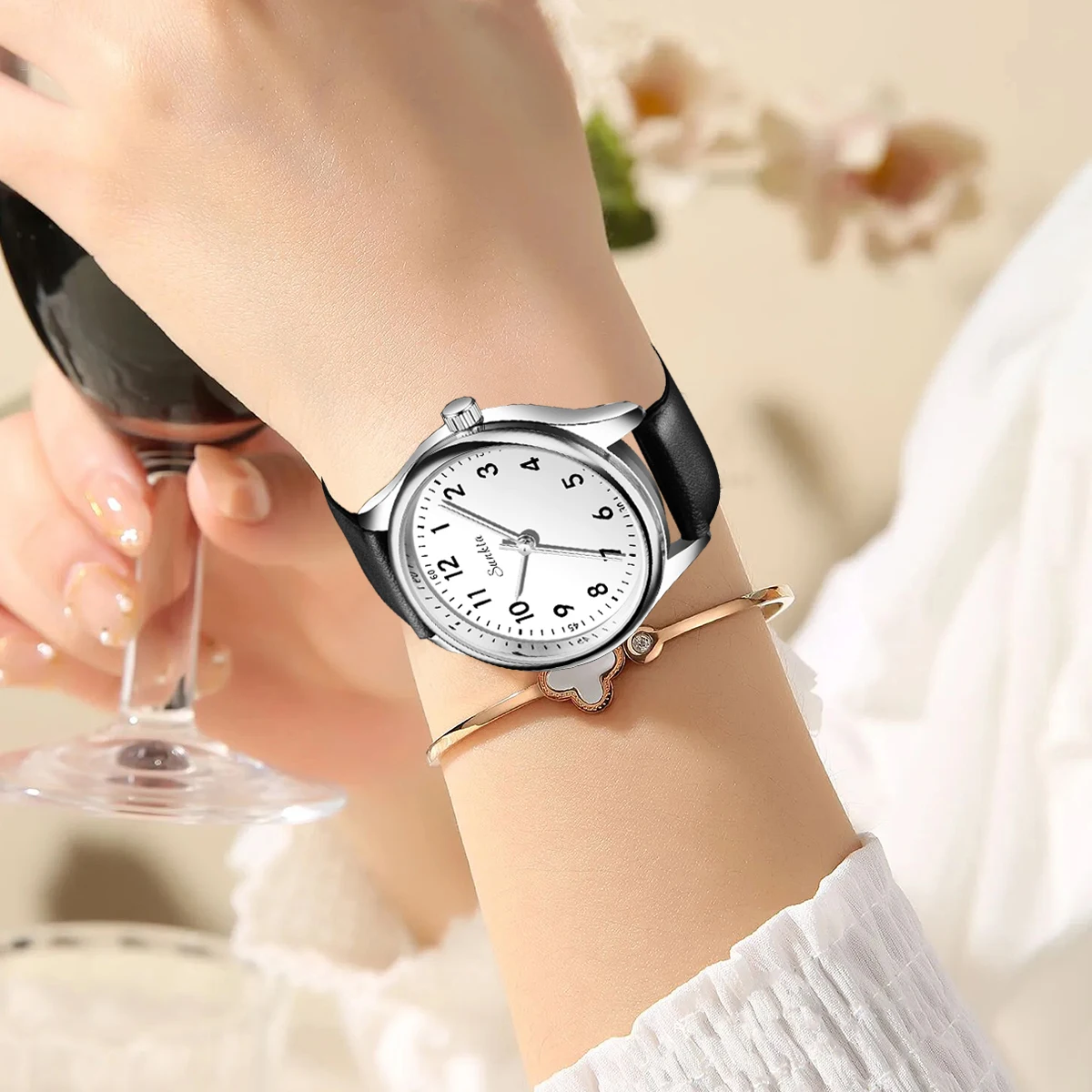 LIGE Orologio da donna al quarzo da donna dal design semplice in bianco e nero, cinturino in pelle casual, orologio da regalo con braccialetto femminile impermeabile