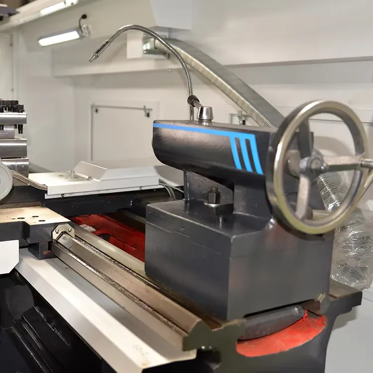 Ck6150 سعر رخيص سرير مسطح أفقي مخرطة CNC هاين