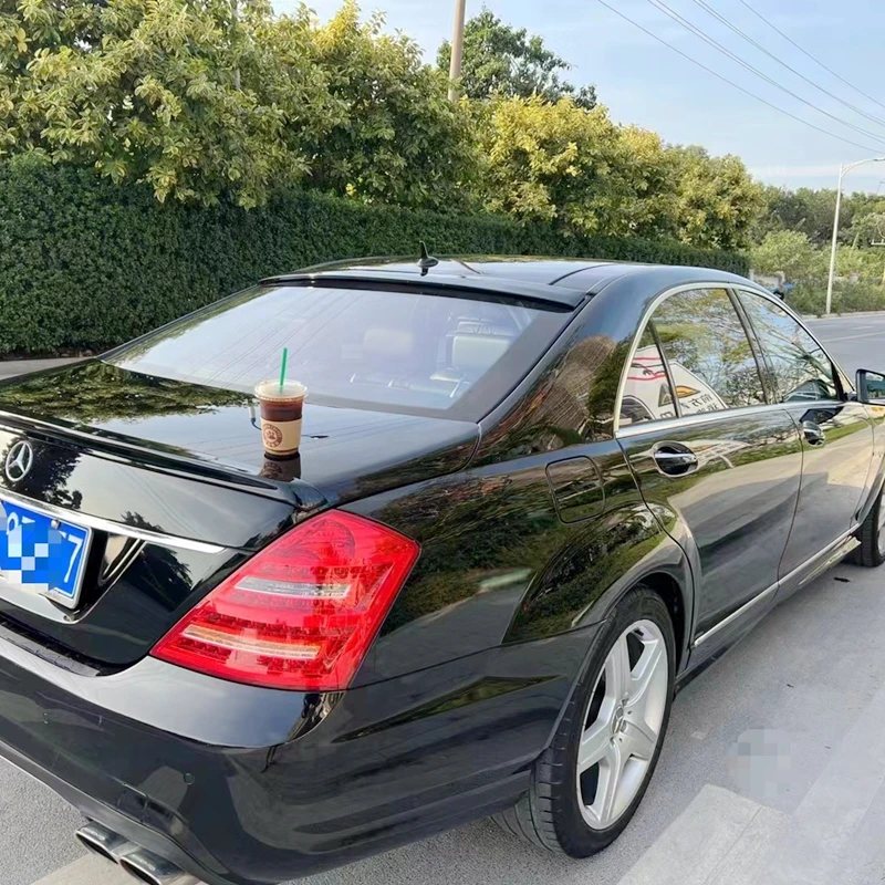 Suitable for Mercedes Benz S-Class W221 Rear Roof Spoiler 2006 2013 ABS Rear Roof Spoiler Rear Carbon Fiber Spoiler