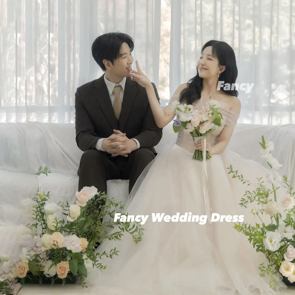 Fancy Graceful Off Shoulder Wedding Dress Korea Photo Shoot A Line Soft Tulle Bridal Gown Back Corset Customized