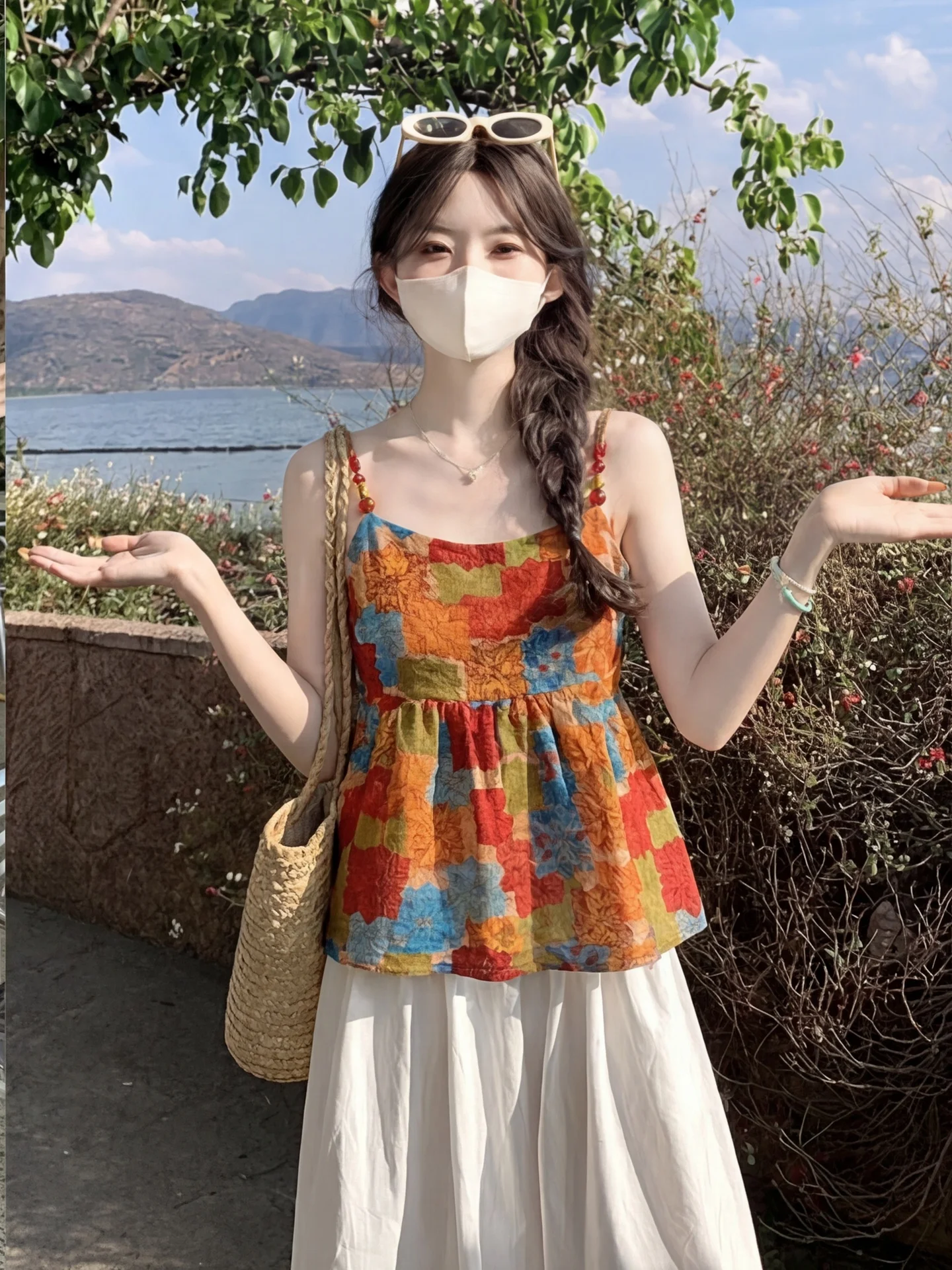  Oil Painting Print Halter Vest Women's Summer New Style Outdoor Wear Sweet Youthful Sleeveless Top Design Sense