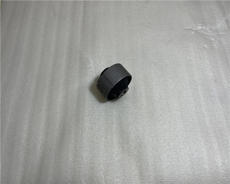 

For Hyundai Elantra Kia Cerato Front Lower Suspension Bushing Lower Strut Arm Bushings