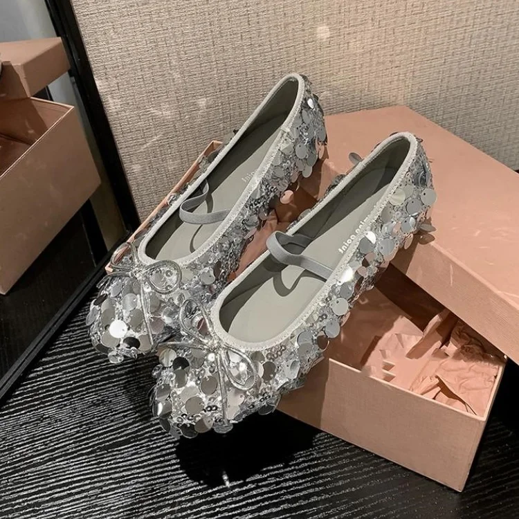 

Shine Silver Sequined Women Flats Round Toe Slip On Casual Ballerine Shoes Thin Strap Black Prom Moccasins Femmes Sapatos Mujer