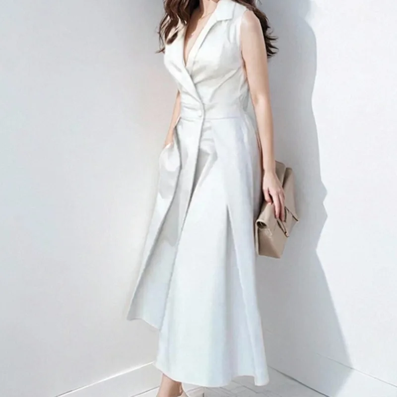 

2025 Spring New European and American Fashion Style Elegant Solid Color Slimming V-neck Sleeveless Dress