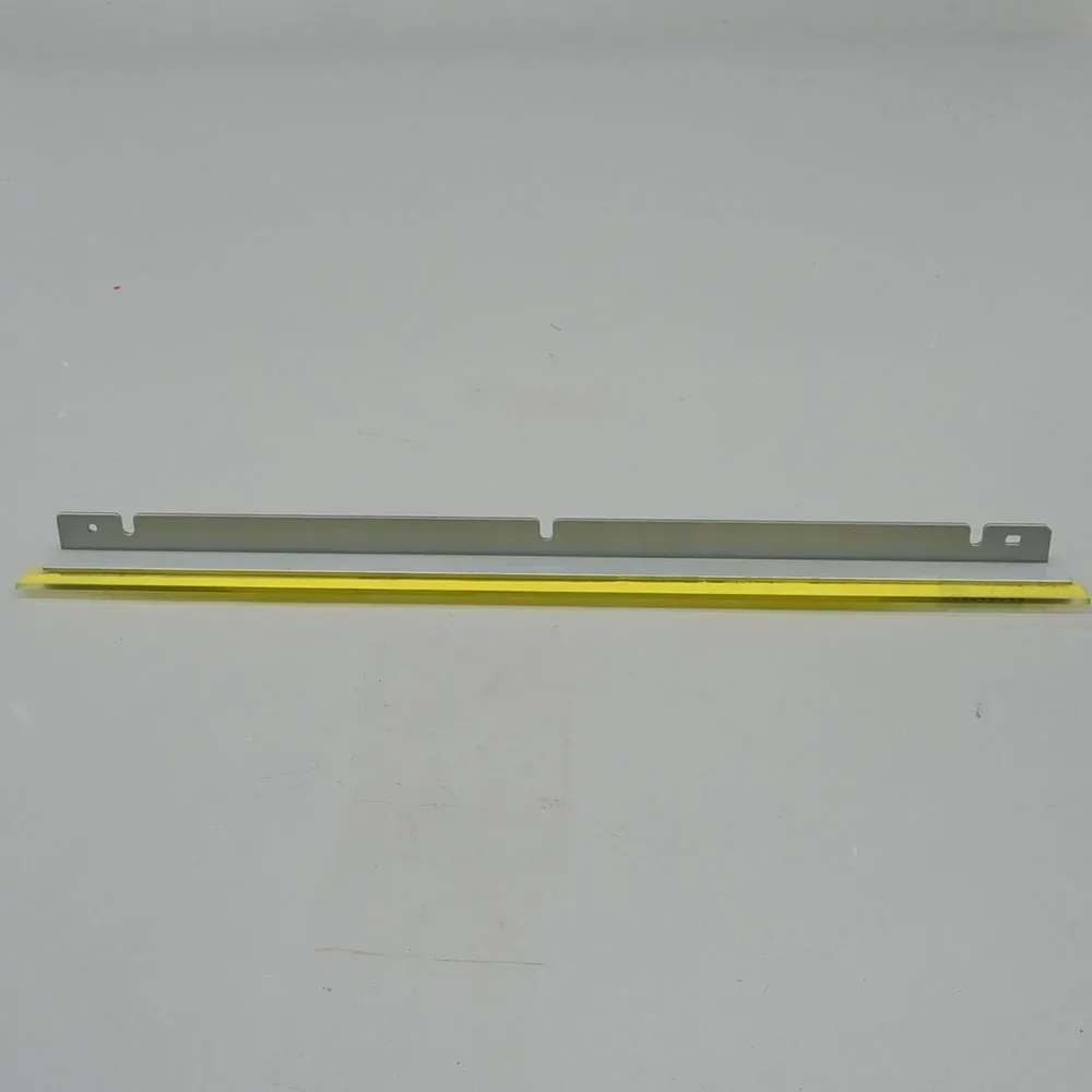 

Genuine A5AWR73300 A5AWR73311 2ND Transfer Cleaning Blade used for Konica Minolta C1085 C1100 C6085
