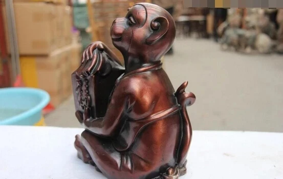 wholesale factory Chinese Red Copper Home Feng Shui Wealth Lucky Monkey Hold Blessing Seal Statue 25% off