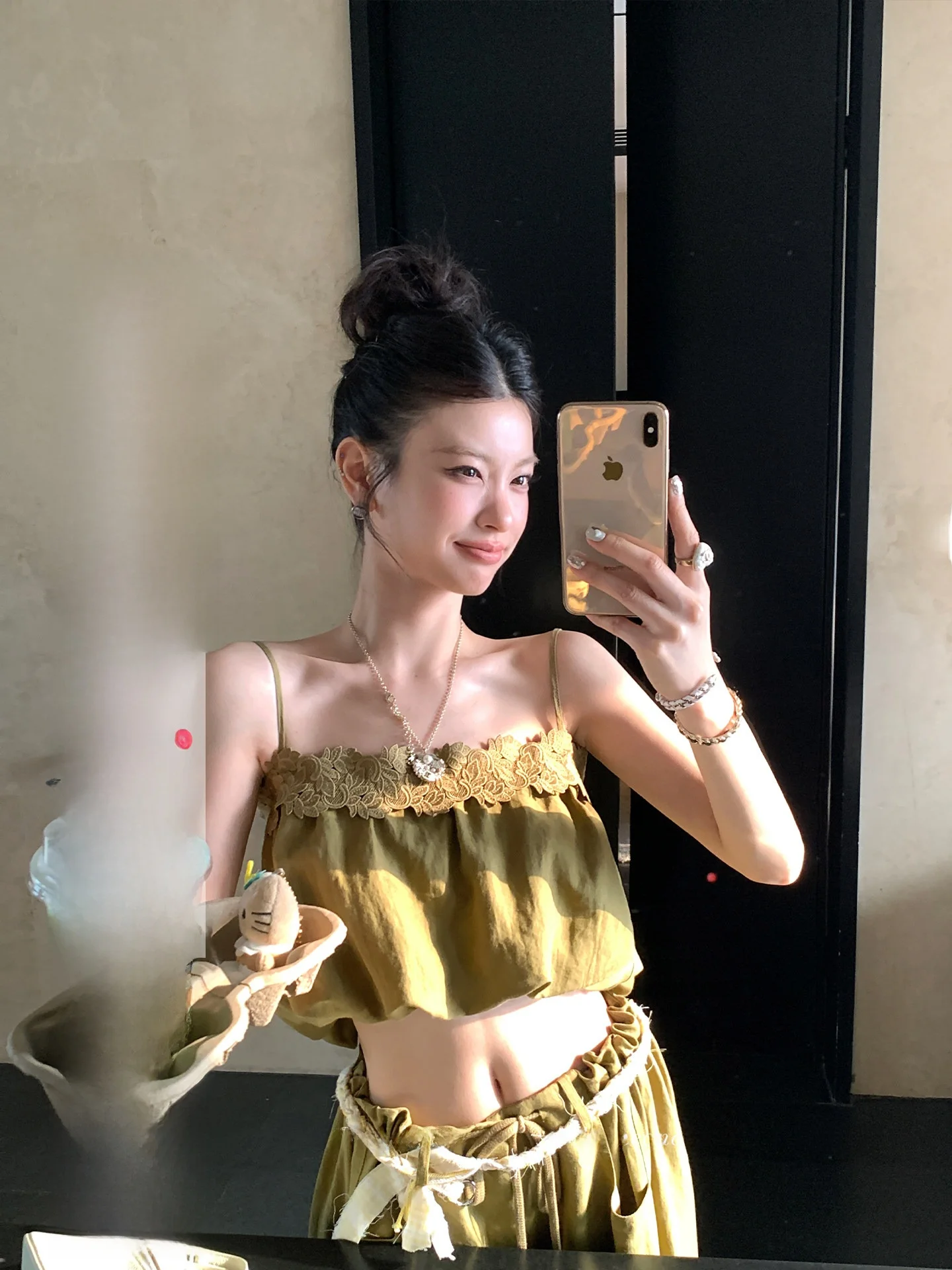 

LIONE Linen Silk Loose Feel Bubble Set Wide Leg Pants Suit Casual Style High Waist Summer Collection Women's Fashion Ensemble