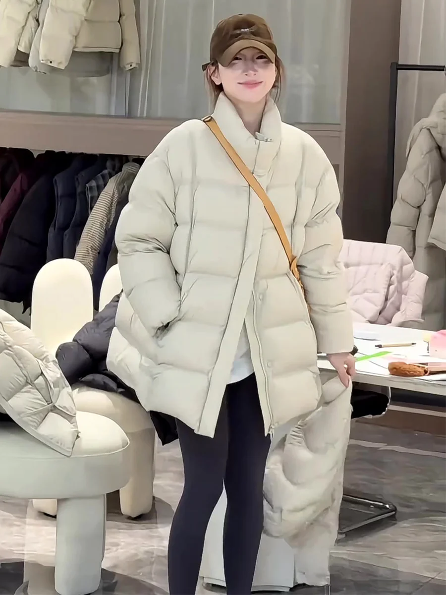 

Женская теплая зимняя куртка свободного кроя средней длины с отстегивающимся капюшоном, воротником-стойкой и молнией, повседневная модная верхняя одежда