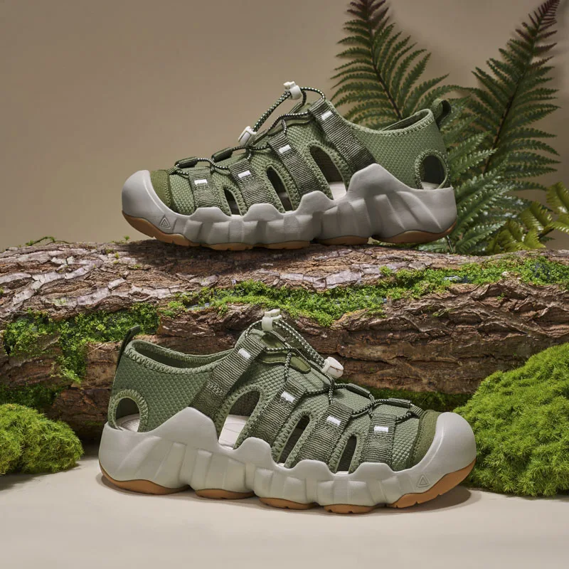 Summer Men's Sandals Closed-Toe Anti-collision Trekking Hiking Sandals Outdoor Beach Wading Sneakers Non-slip Casual Sandals