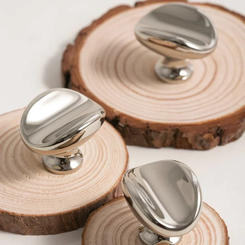 American Light Luxury Cabinet Drawer Wardrobe Door Knob Mid Ancient Titanium Silver Brass Handle Simple Hole Small Handle Pulls