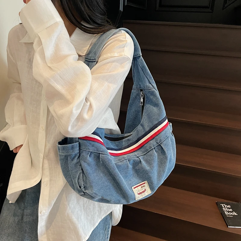 

Fashion Luxury Denim Shoulder Bag for Women Large Capacity Retro Casual Tote Handbag Crossbody Purse Vintage Designer Boho Chic