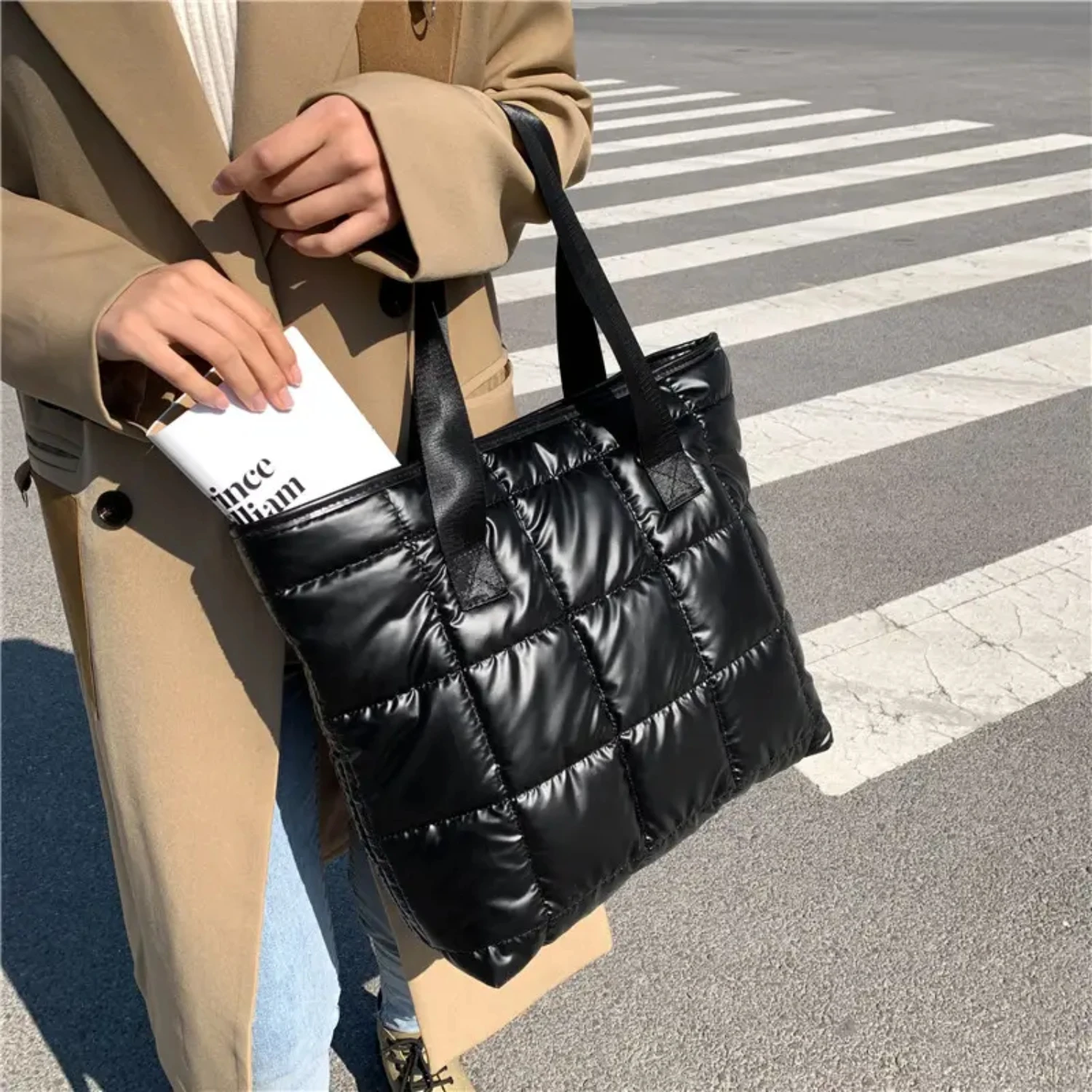 

Women's Winter Quilted Handbag, Fashion, Large Shoulder Bag With Zipper, Portable And Durable