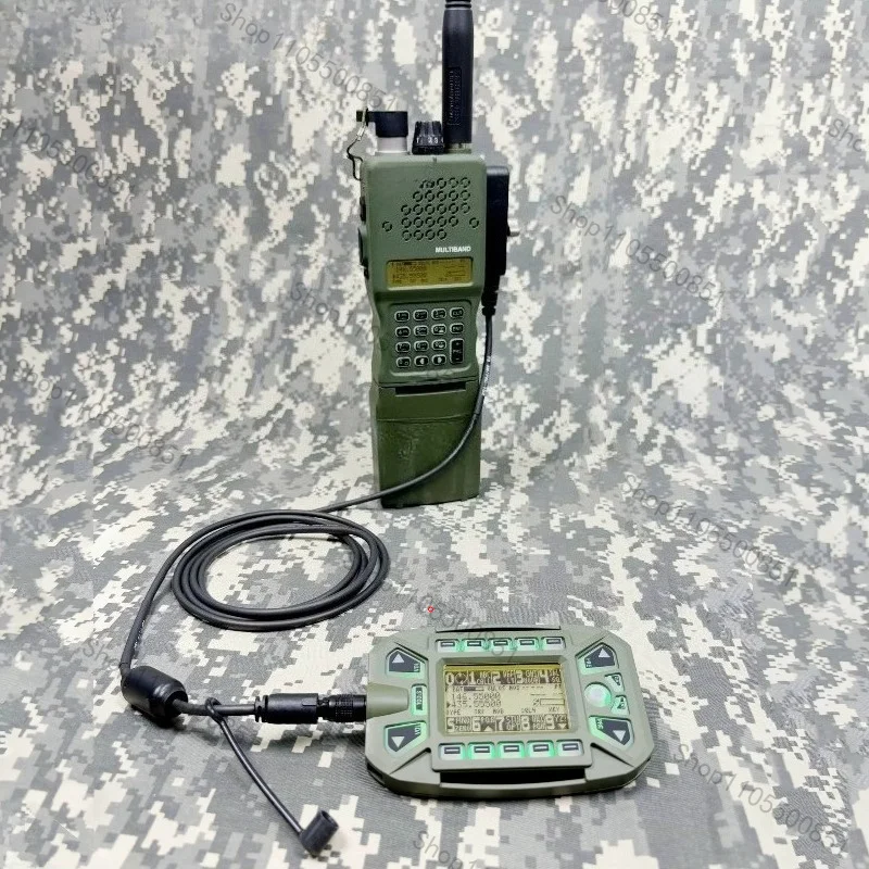 Three-proof 6-segment walkie-talkie radio with advanced screen splitter