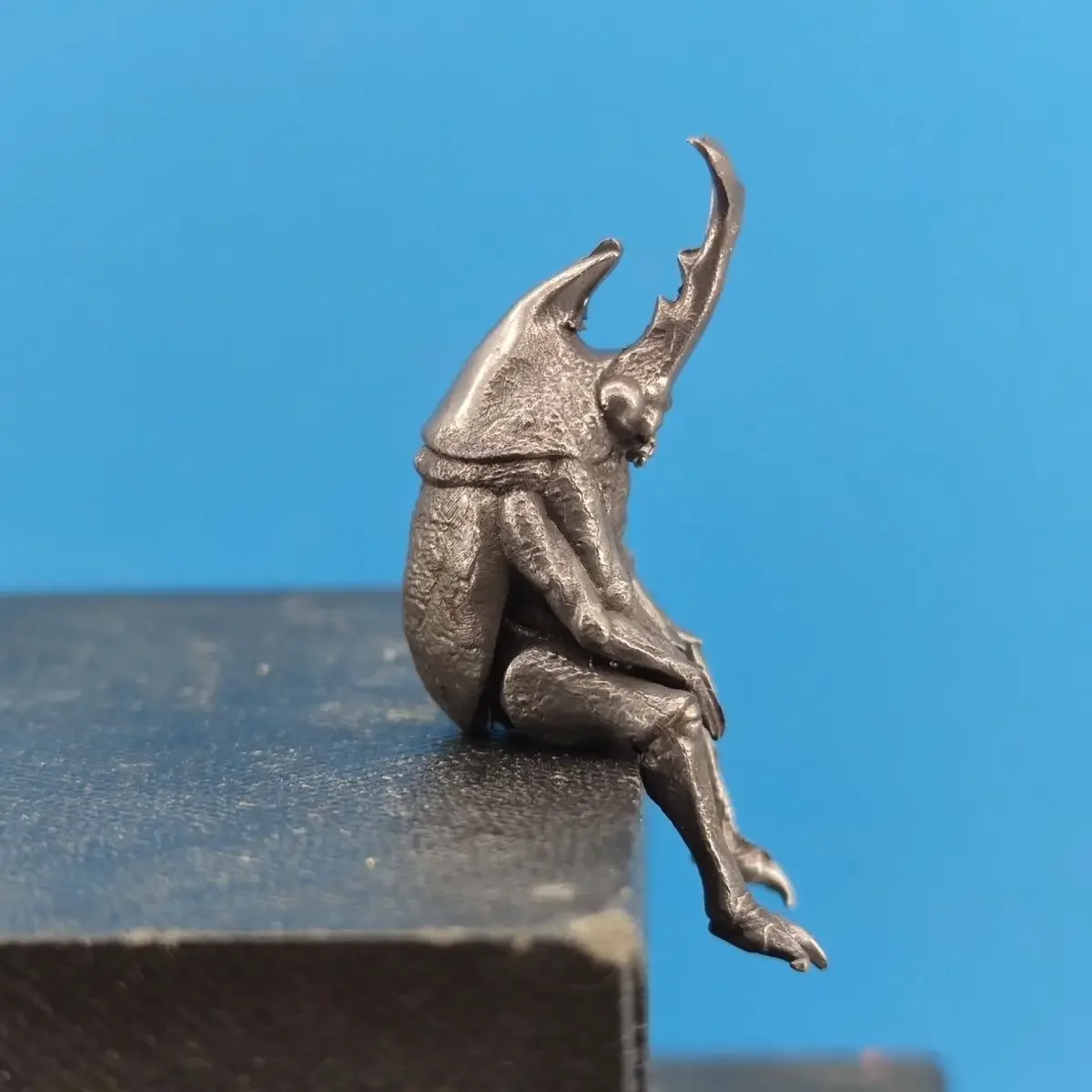 Miniature Pure rhinoceros beetle  Copper Aged Realistic Simulation Insect Model Hand-Made Car Ornament Animal Desktop Statue - view 3