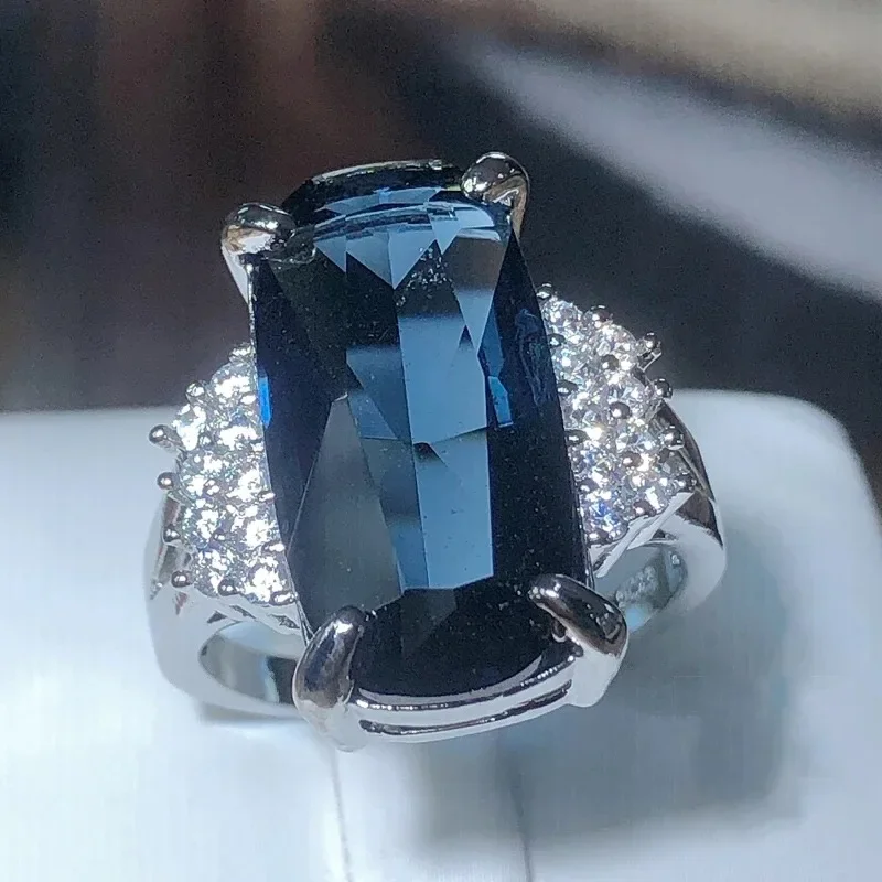 925 Silver Stamp Exaggerated Faceted Dark Blue Zirconia Square Rings for Women Female New in Engagement Ring Party Jewelry Gift