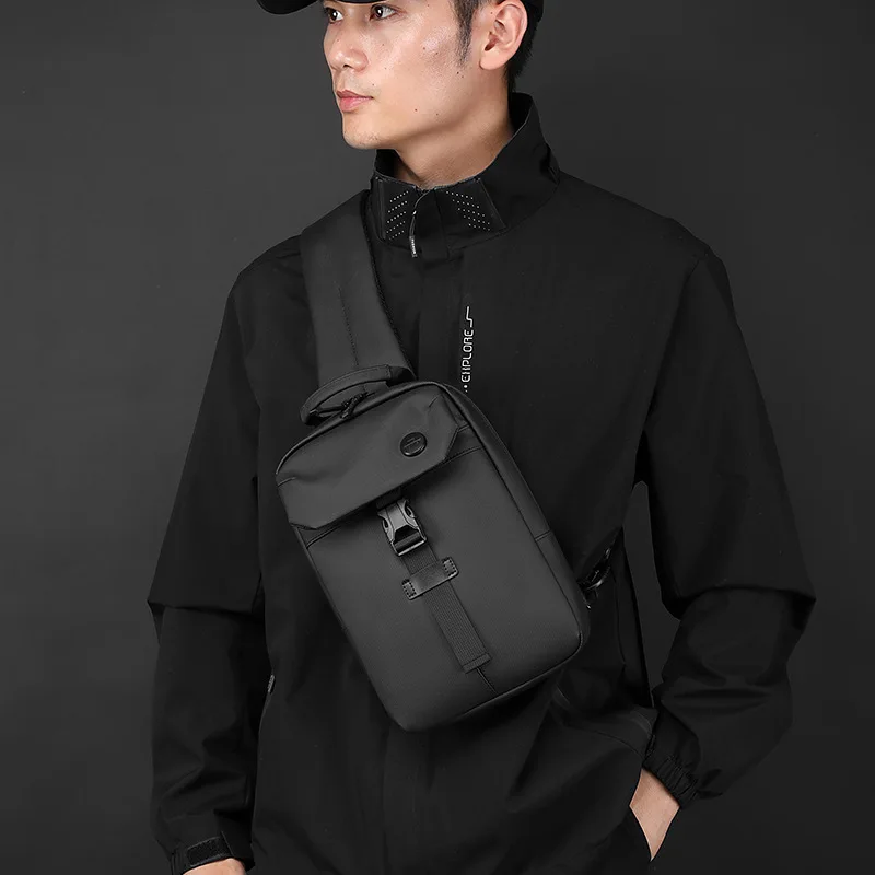 Men's leisure chest bag large capacity shoulder bag simple design practical waterproof crossbody bag