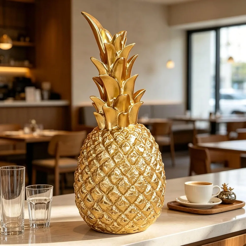 Artificial Gold Resin Sculpture 9.06 X 3.94in Big Size Pineapple Figurine Pineapple Ornament For Home Desktop