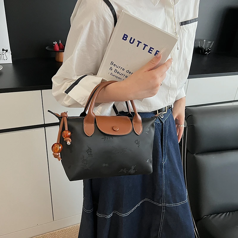 

Fashionable Ladies Shoulder Bag Leather Women's Handbag with Classic Elegant Design By Famous Designer