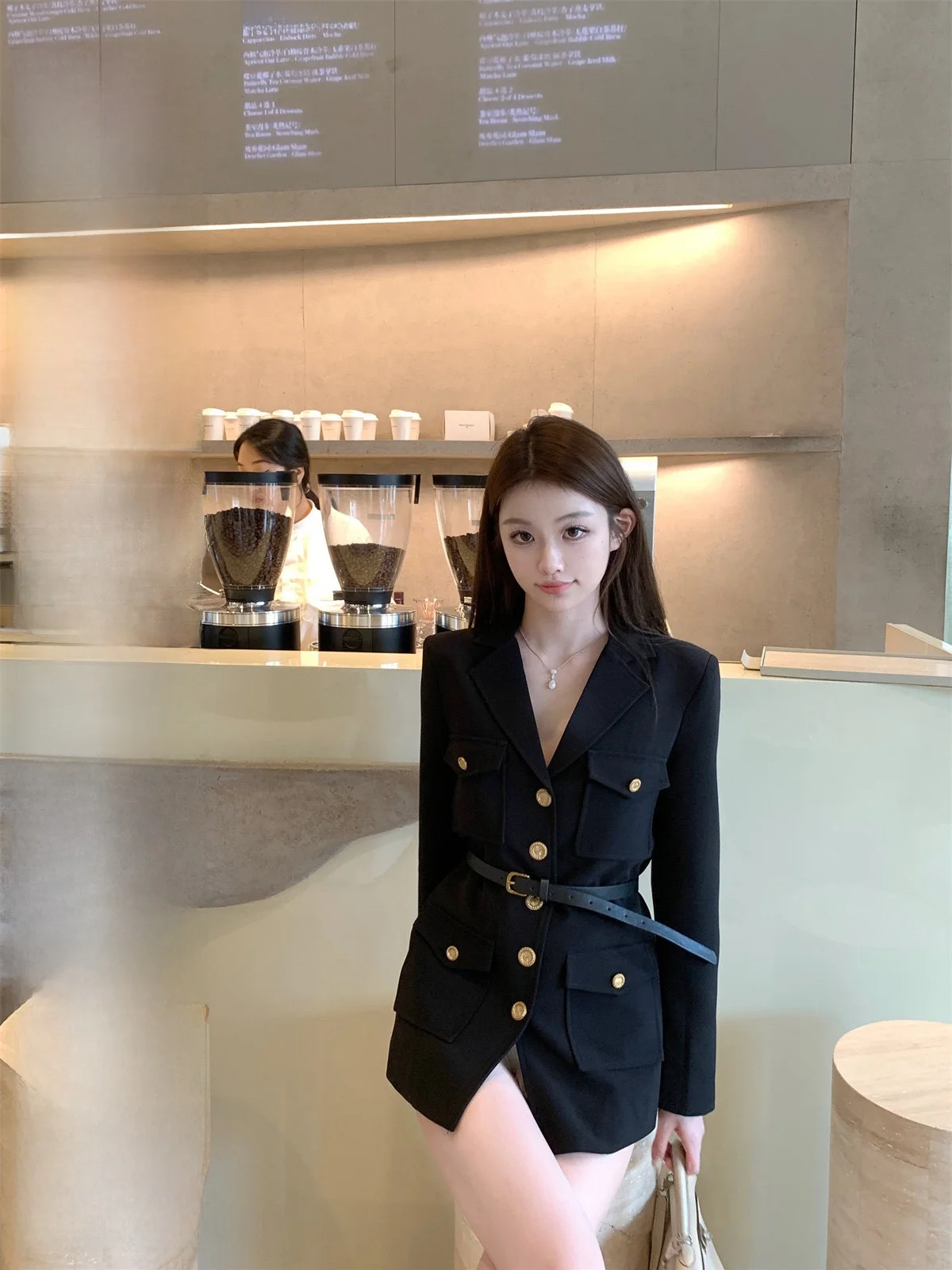 

Женский модный жакет Hotdog Spicy Bla Gold Par Suit Jaet с поясом, премиум-класса, верхняя одежда, осень 2024, другие материалы